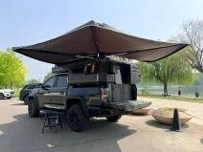 270° Freestanding Awning